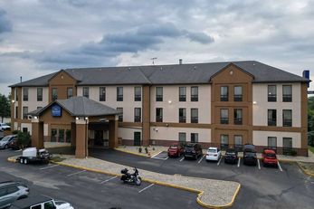 Baymont Inn & Suites Mason