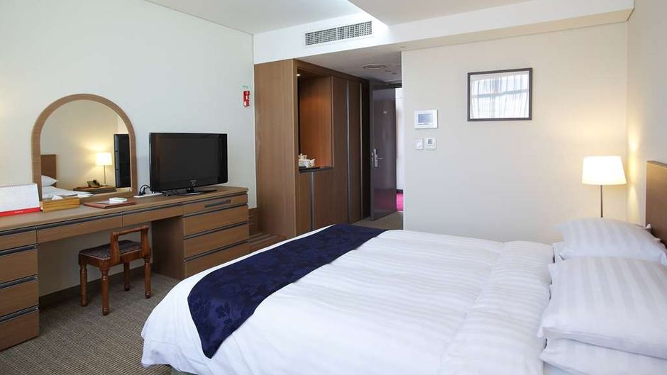Ramada Hotel Dongtan Room