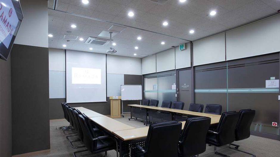 Ramada Hotel Dongtan Meeting