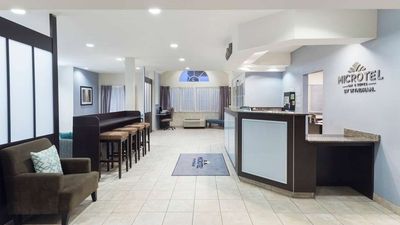 Microtel Inn & Suites Airport