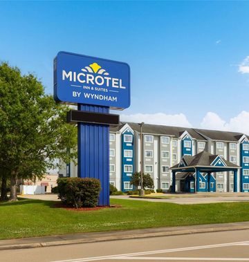 Microtel Inn & Suites Airport