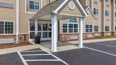 Microtel Inn & Suites Manchester