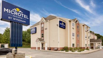 Microtel Inn & Suites