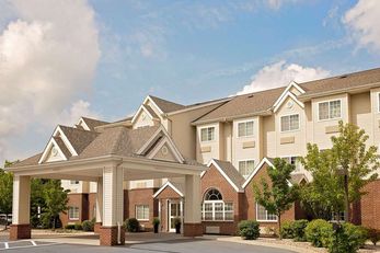 Microtel Inn & Suites by Wyndham Geneva