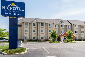 Microtel Inn & Suites Dickson