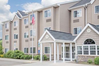 Microtel Inn & Suites Mansfield