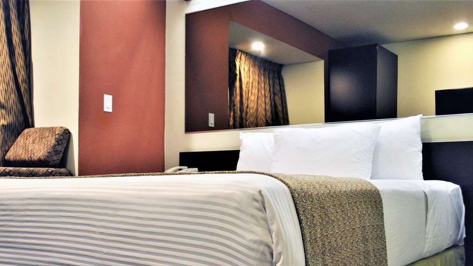 Microtel Inn & Suites by Wyndham Toluca Room