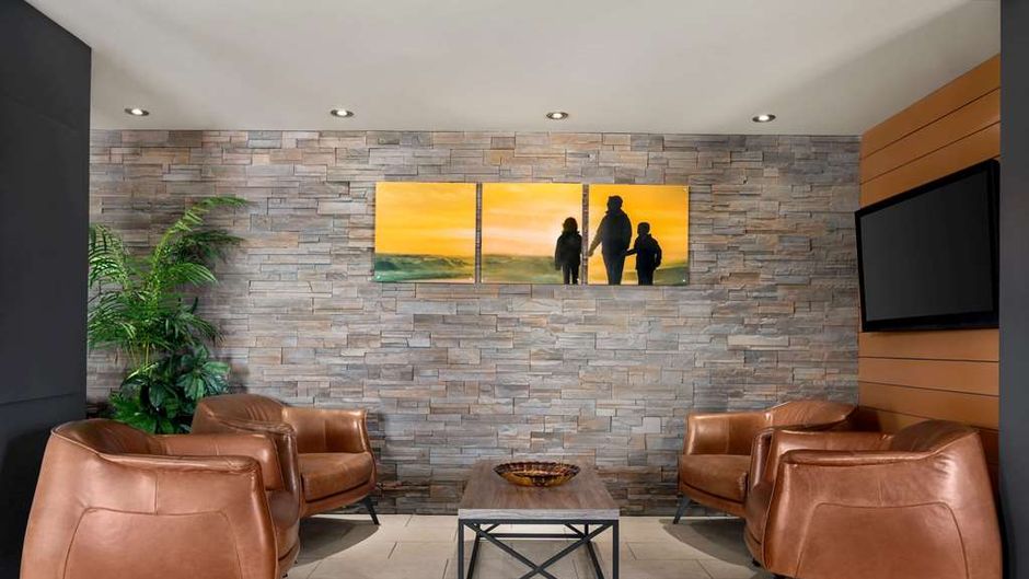 Days Inn Fredericton Lobby