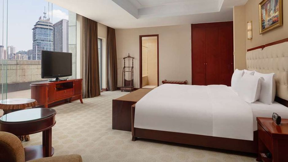 Ramada Plaza Chongqing West Hotel Room
