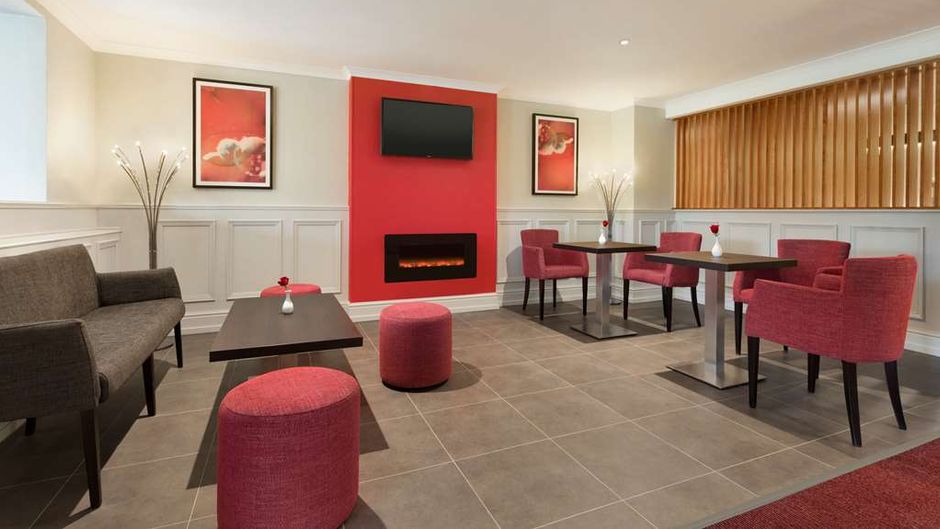 Ramada Chorley South Lobby