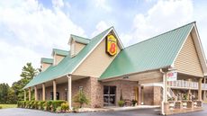 Super 8 Kingston