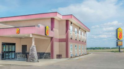 Super 8 Innisfail