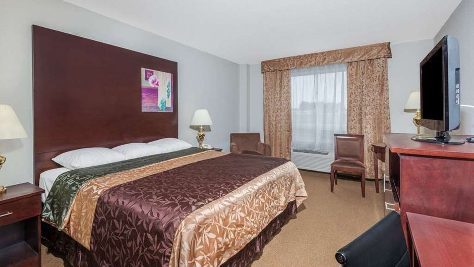Super 8 Innisfail Room