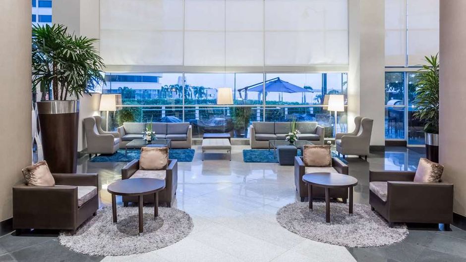 Wyndham Guayaquil Lobby
