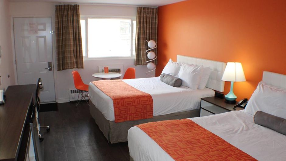 Howard Johnson Inn Kingston Room