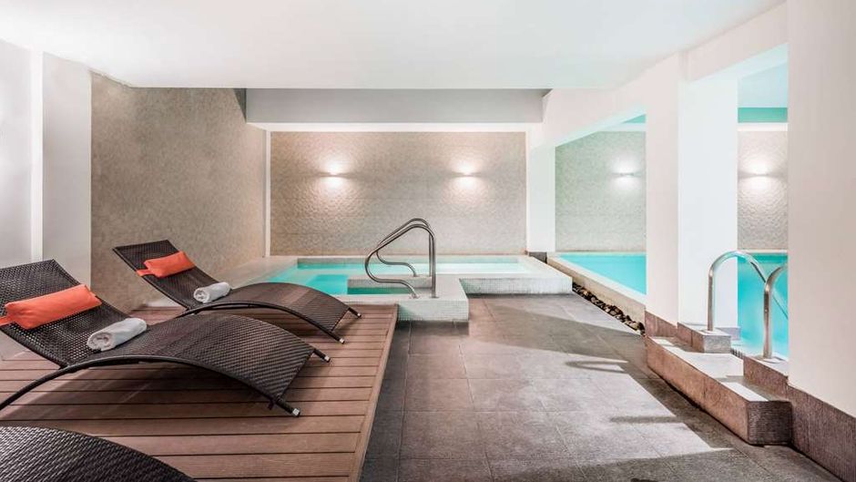 Wyndham Garden San Jose Escazu Pool