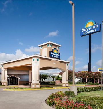 Days Inn & Suites Corpus Christi Central