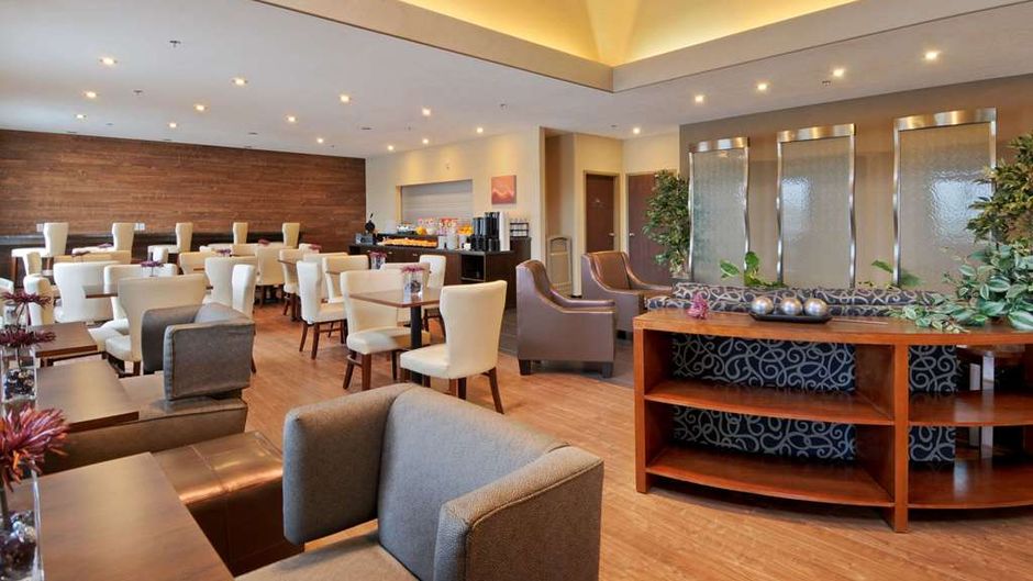 Days Inn Regina Airport West Restaurant