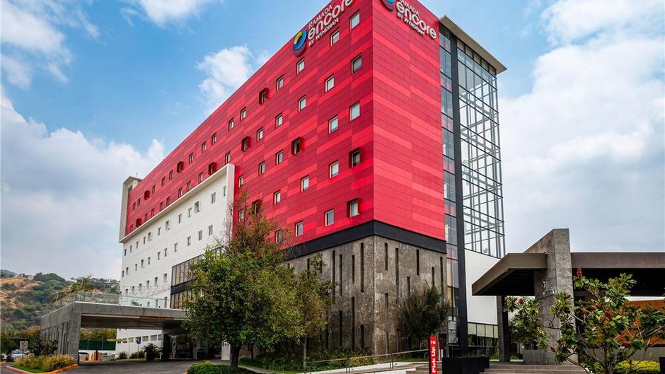 Ramada Encore by Wyndham Guadalajara Exterior