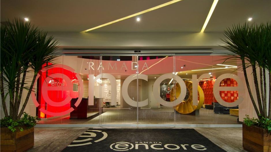 Ramada Encore by Wyndham Guadalajara Lobby