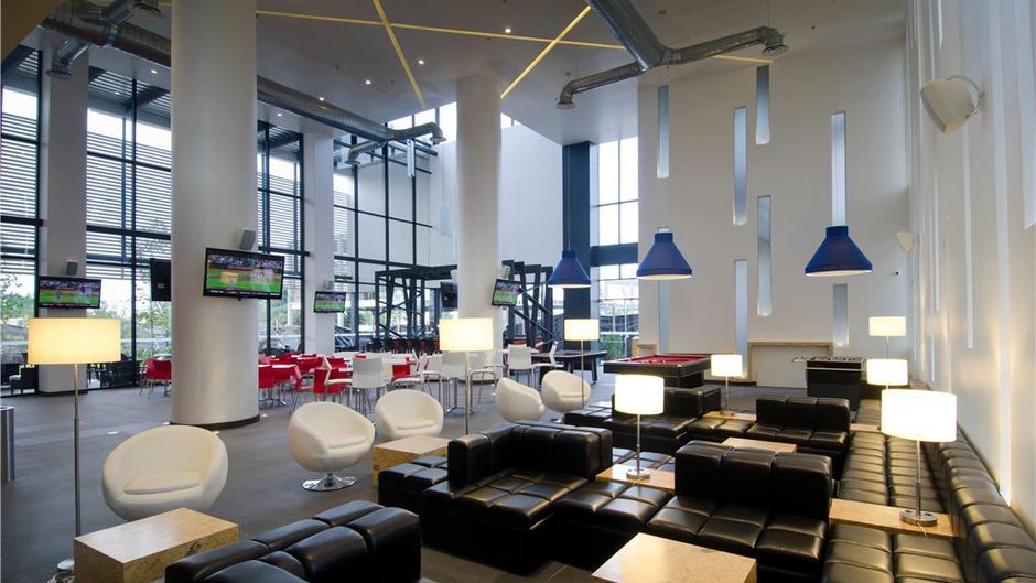 Ramada Encore by Wyndham Guadalajara Restaurant