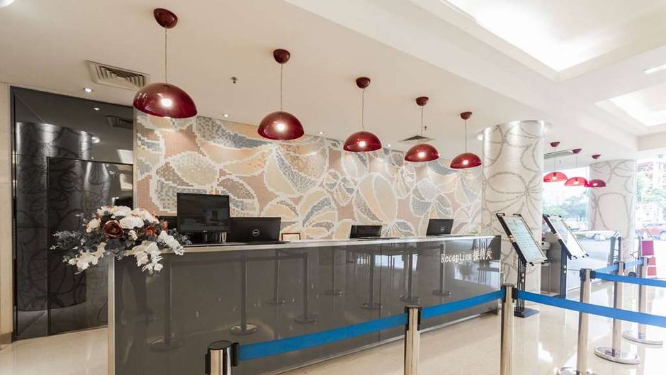 Days Inn Guangzhou Lobby