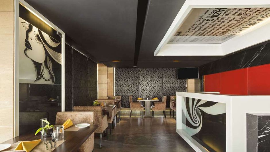 Ramada Encore Bangalore Domlur Restaurant