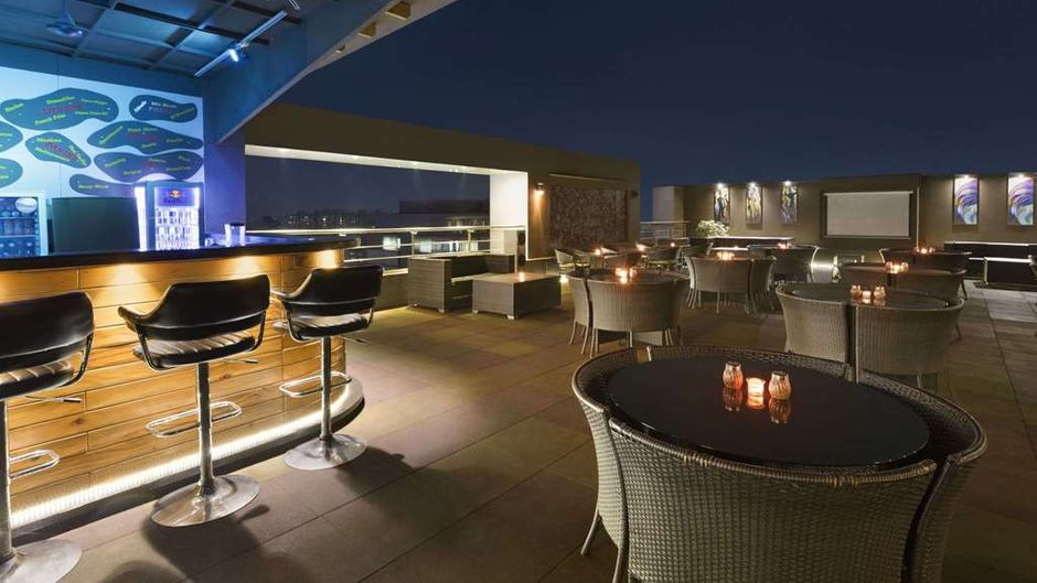 Ramada Ahmedabad Restaurant