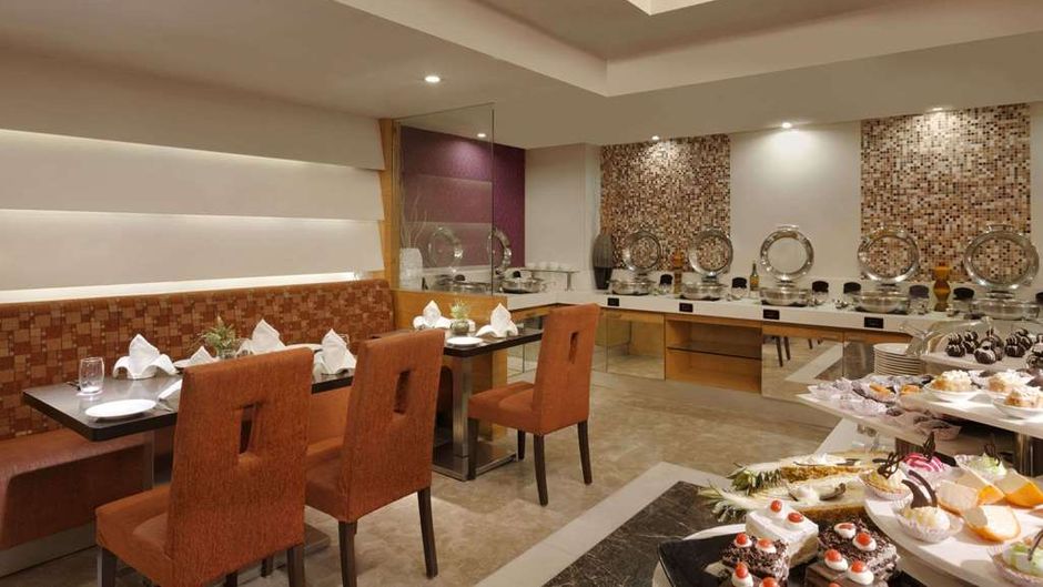 Ramada Ahmedabad Restaurant