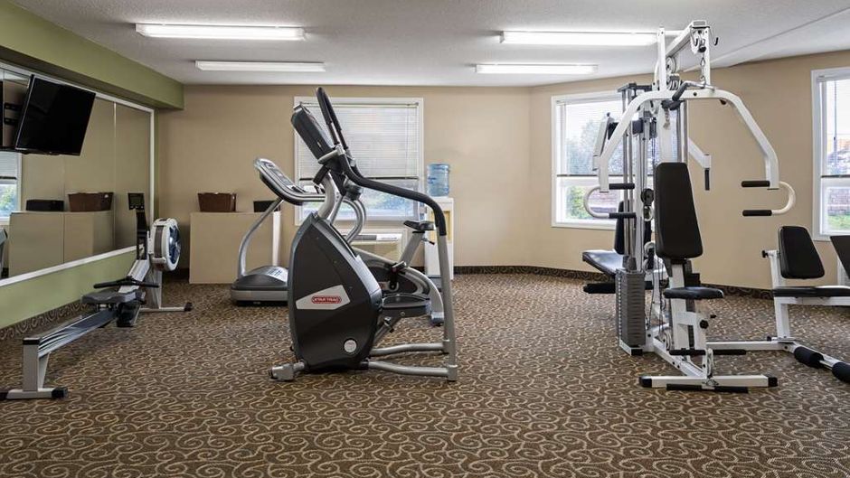 Super 8 Sherwood Park/Edmonton Area Health