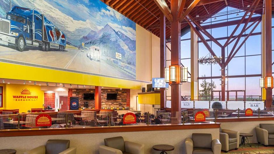 Super 8 Sherwood Park/Edmonton Area Restaurant