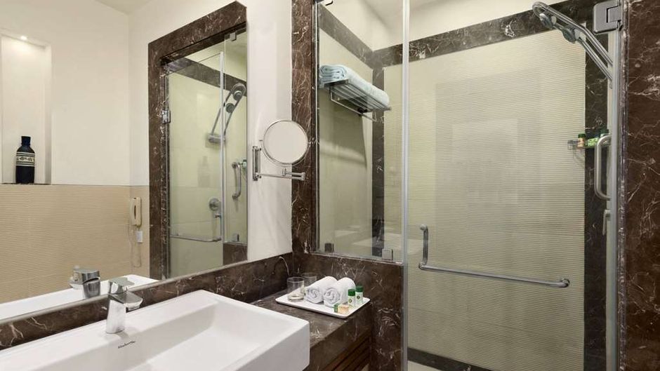 Ramada Hotel City Centre Jalandhar Room