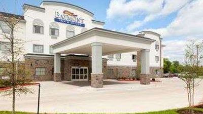 Baymont Inn & Suites College Station