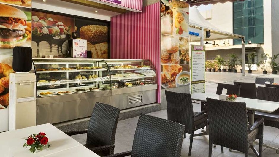 Ramada Navi Mumbai Restaurant