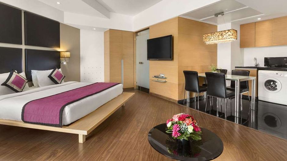 Ramada Navi Mumbai Room