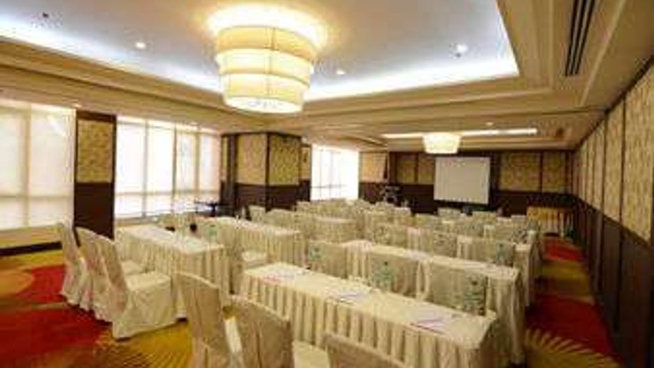 Ramada Manila Central Meeting