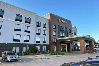 La Quinta Tulsa Midtown