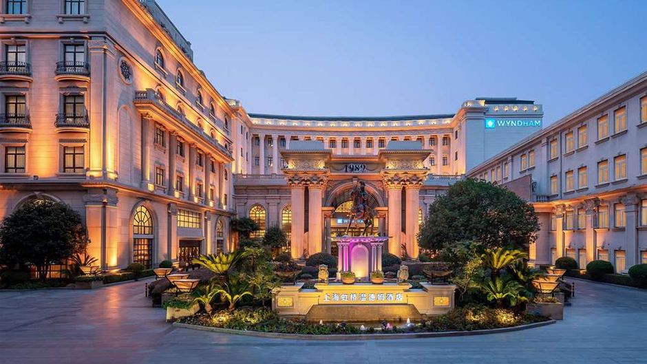 Wyndham Shanghai Hongqiao Exterior
