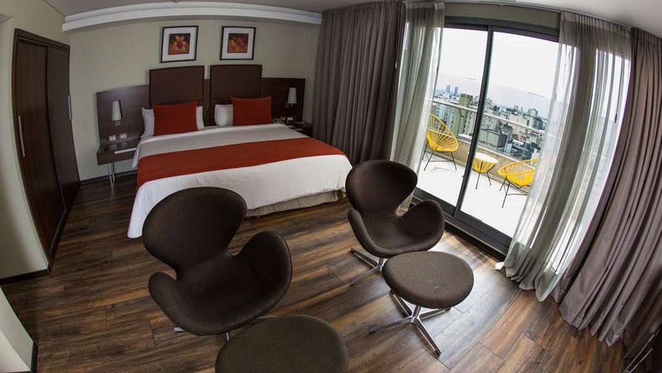 Howard Johnson Hotel Cordoba Room
