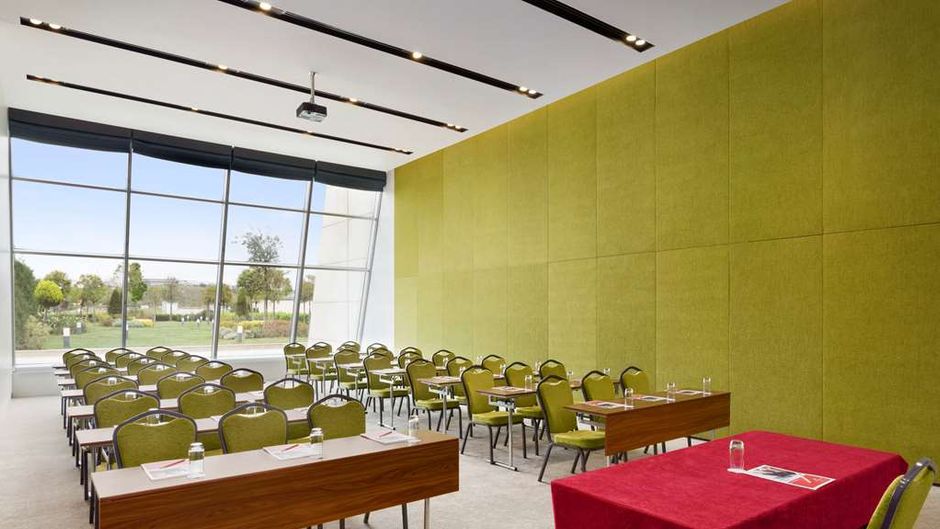 Ramada Plaza Istanbul Asia Airport Meeting