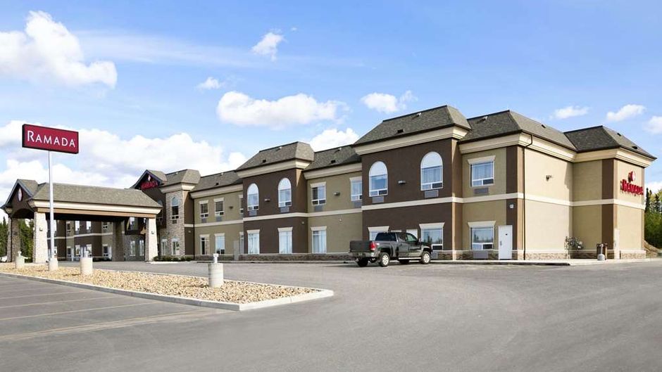 Ramada Conklin Exterior