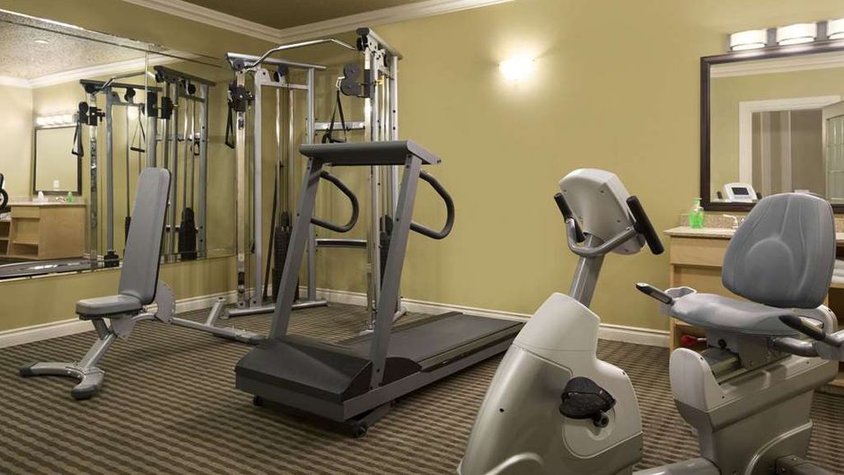 Days Inn High Level Health