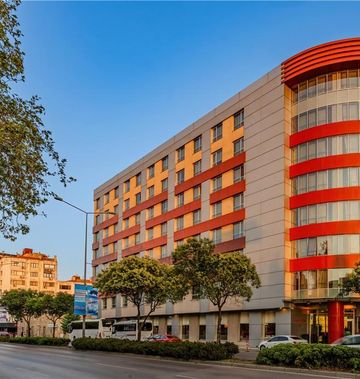 Ramada Plaza By Wyndham Izmir