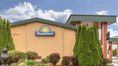 Days Inn Black Bear