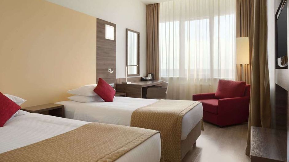 Ramada Encore Kyiv Room