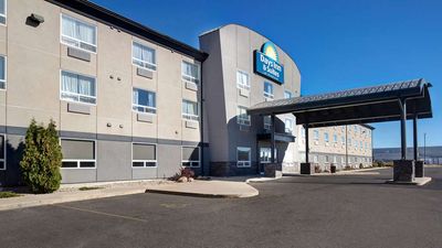 Days Inn & Suites, Yorkton