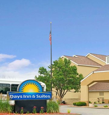 Days Inn - St. Louis/Westport MO