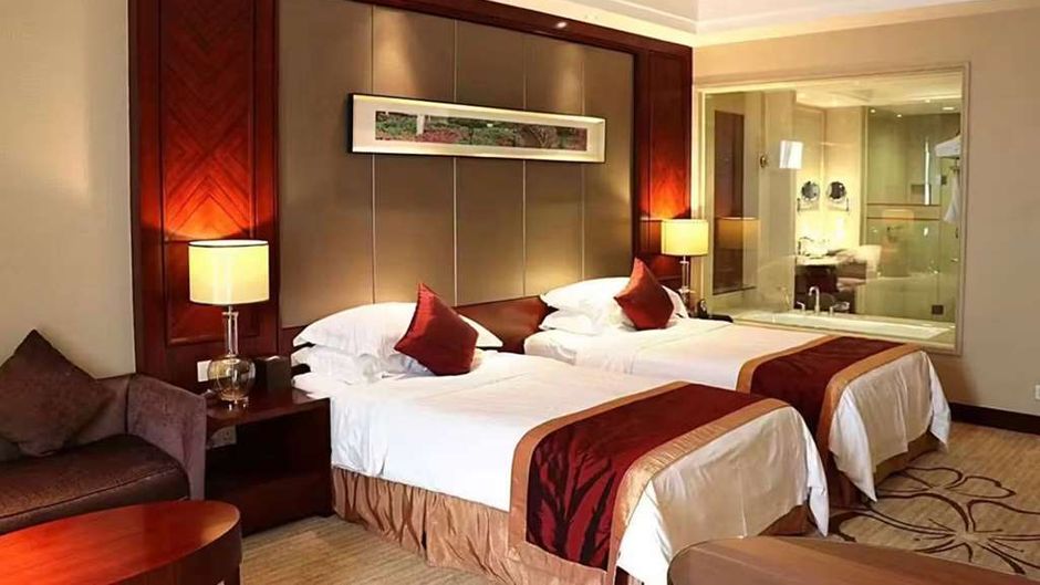 Ramada Plaza Shaoguan City Center Room