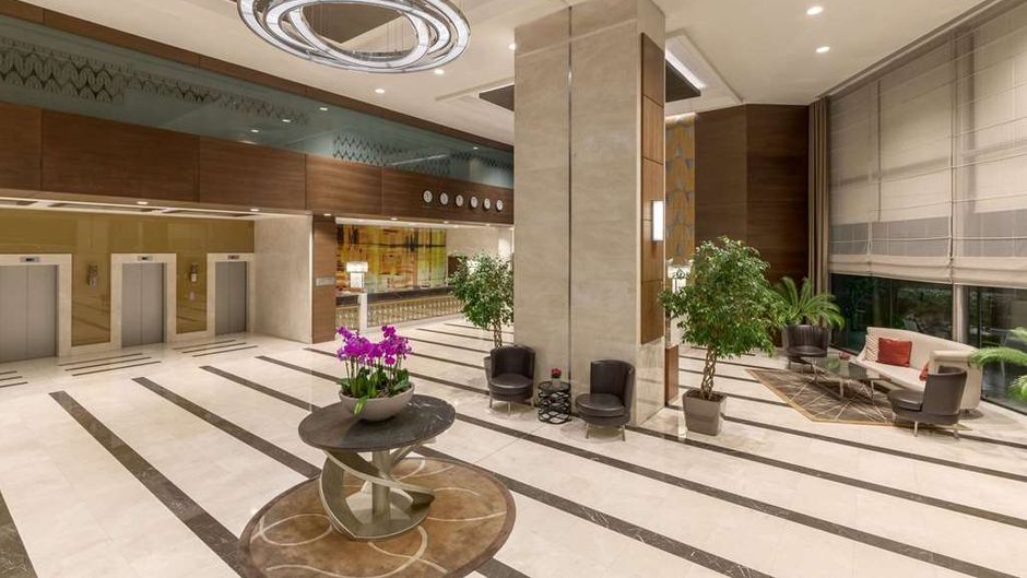 Ramada Plaza Istanbul Tekstilkent Lobby