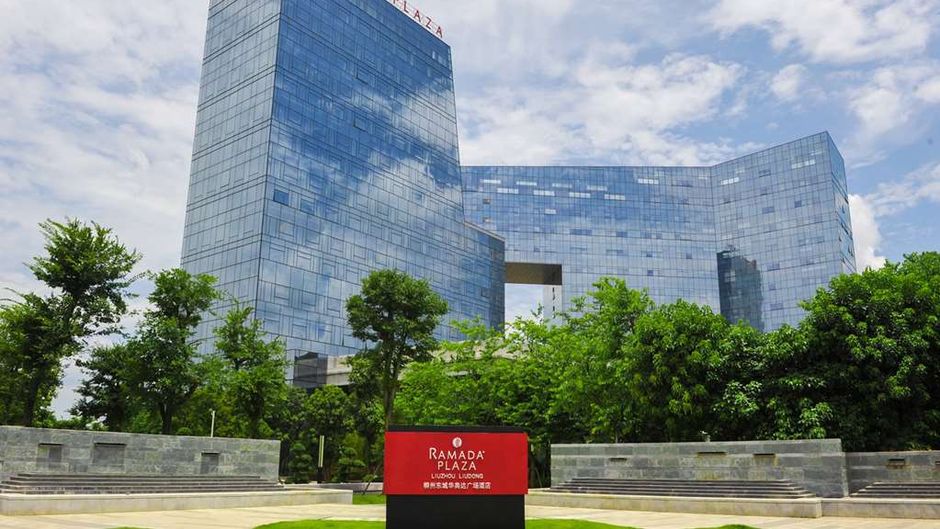 Ramada Plaza LiuZhou LiuDong Exterior
